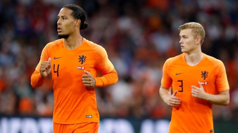 De Ligt cùng 6 ngôi sao đội tuyển Hà Lan từ chối tiêm vắc-xin